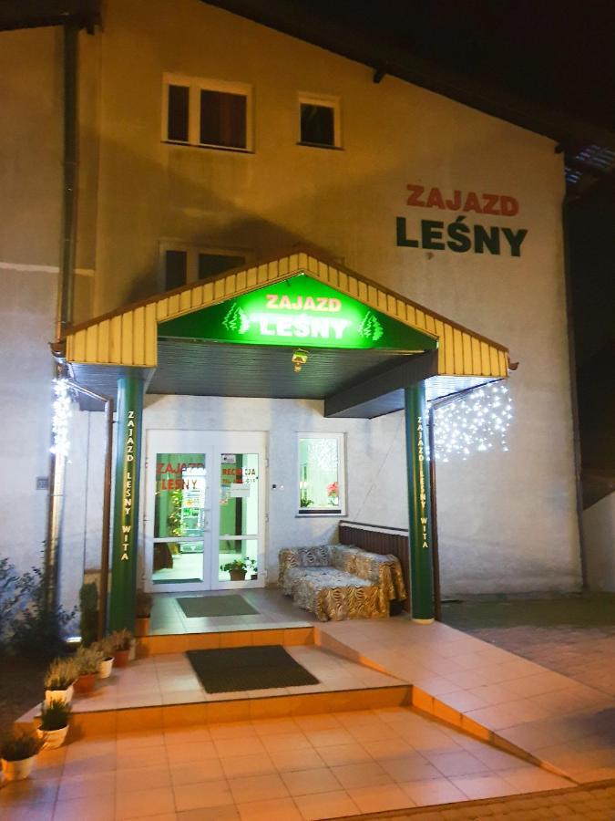 Zajazd Lesny ทูชิน ภายนอก รูปภาพ